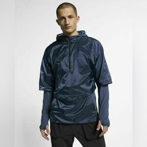 Nike Tech Pack Running Top (2 in 1) / size M
